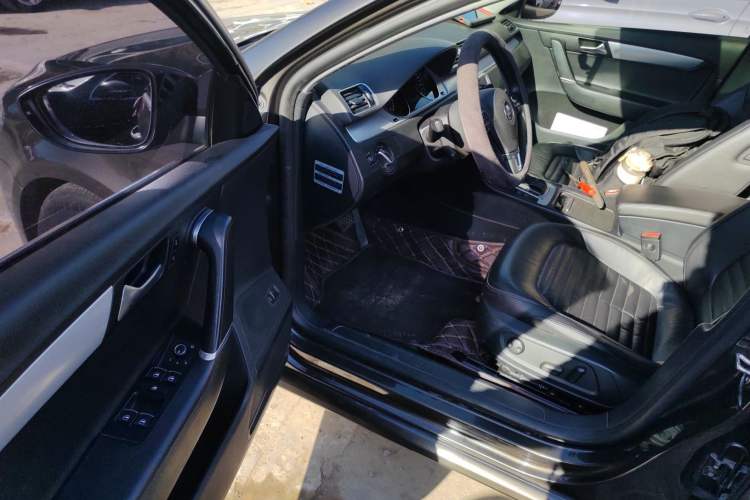 Used Volkswagen Magotan 2015 1.8TSI Advanced Model
