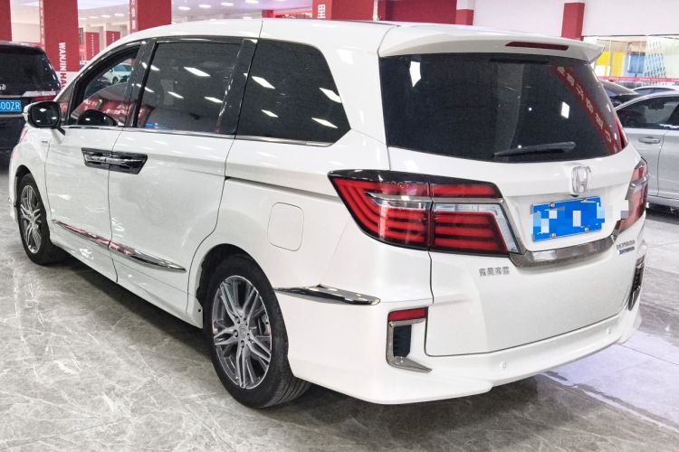 Used Honda Elysion 2019 2.0L Hybrid Luxury Edition
