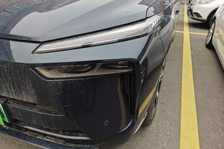 Used Wey Lanshan 2025 Four-Wheel Drive Max
