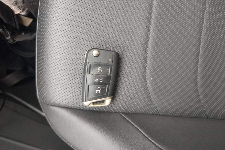 Used Jetta VS5 2019 280TSI Automatic Enjoyment Model
