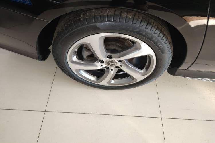 Used Mercedes-Benz E-Class 2020 Restyled E 260 L Sport 4MATIC
