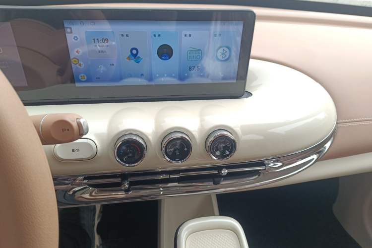 Used Wuling Bingo 2025 333 km Lingxi Connected Version
