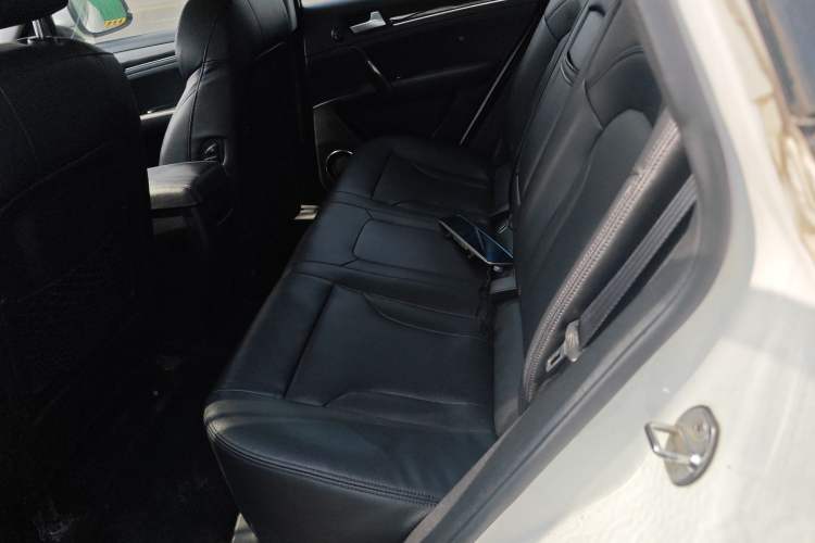 Used Zotye T600 2015 2.0T DCT Prestige Edition