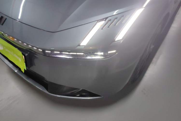 Used Lynk & Co Z10 2025 95 kWh 702 km All-Wheel Drive Intelligent Driving Ultra
