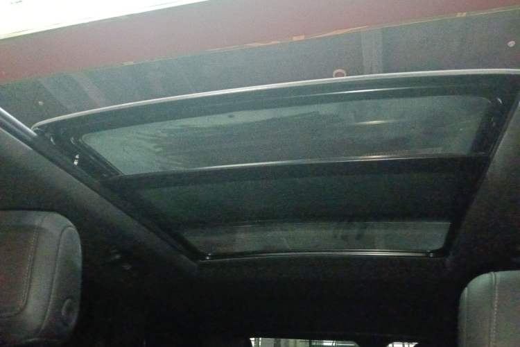 Used Cadillac XT5 2022 2.0T Four-Wheel Drive Luxury Version (Hummingbird Edition)