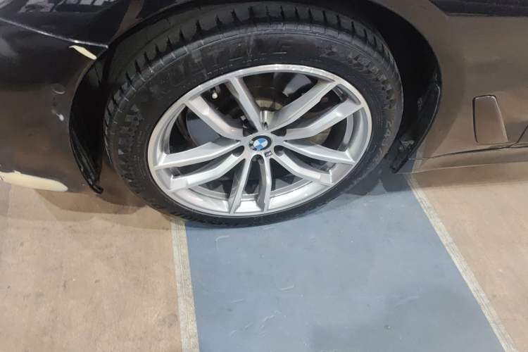 Used BMW 5 Series 2018 525Li M Sport Package
