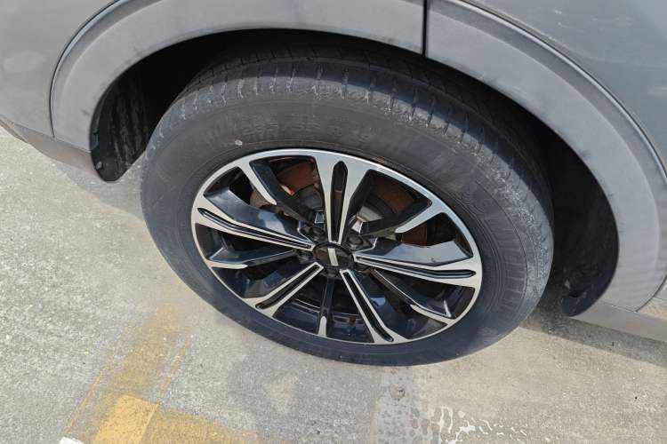 Used Wey VV6 2020 2.0T Two-Wheel Drive Smart Enjoyment+
