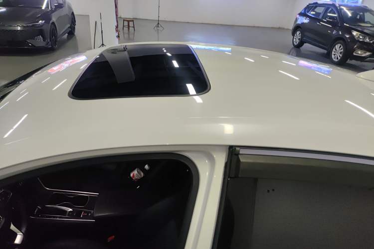 Used Honda Accord 2018 260TURBO Elite Edition China VI
