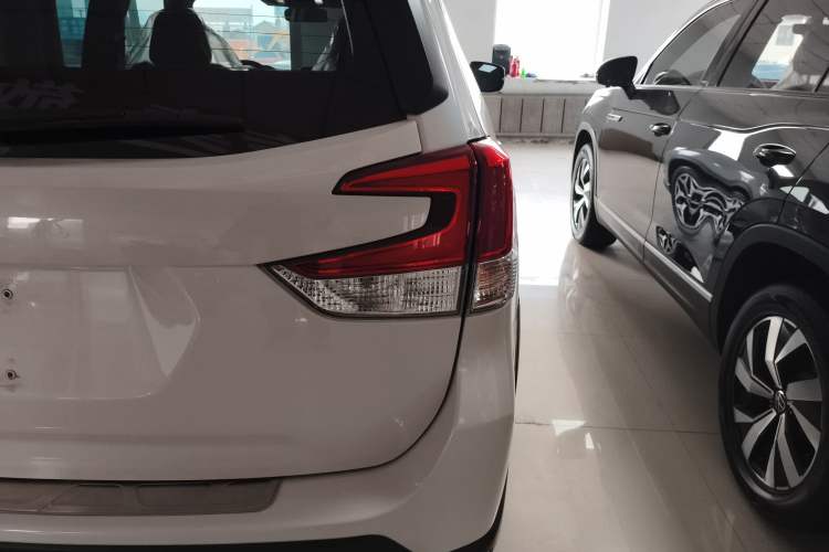 Used Subaru Forester 2022 2.0i AWD Luxury Edition EyeSight
