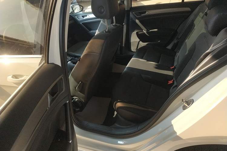 Used Volkswagen Golf 2018 1.6L Automatic Comfort Model