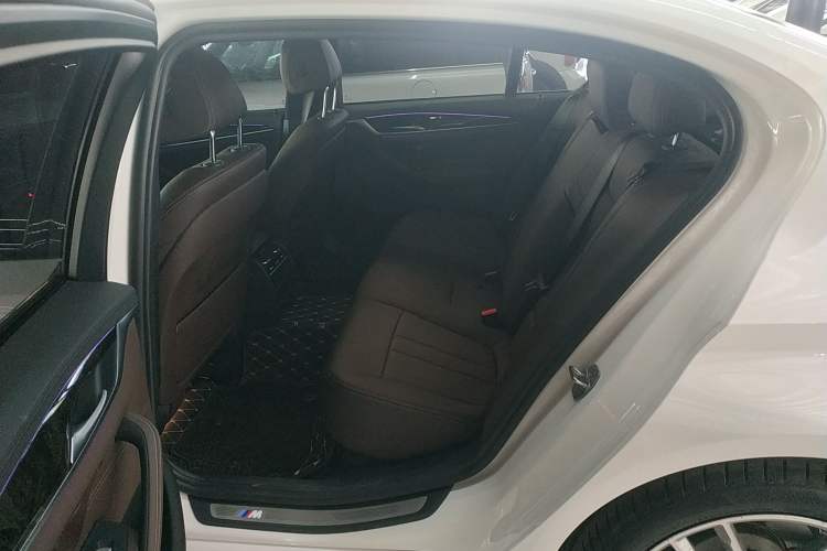 Used BMW 5 Series 2018 525Li M Sport Package
