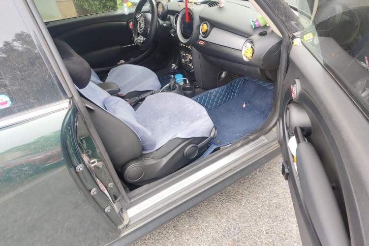 Used  Clubman 2011 1.6L ONE
