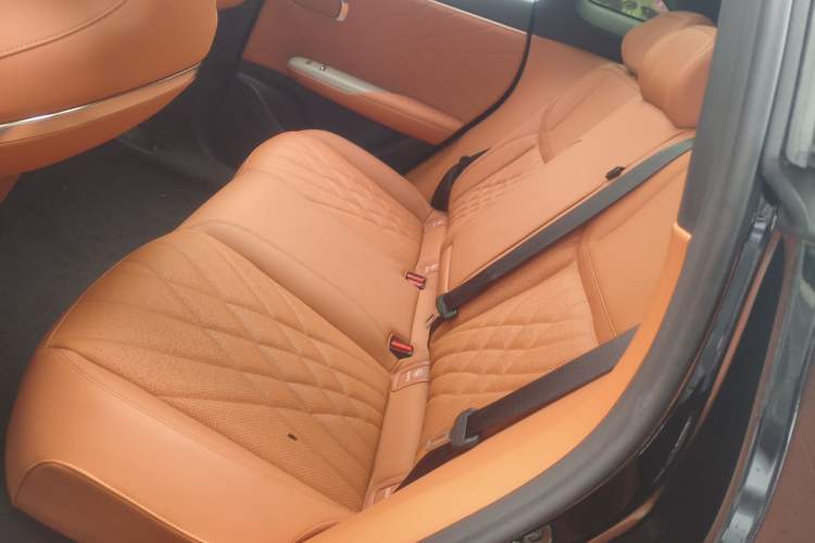 Used Deepal S07 2023 200Max Range-Extended Version
