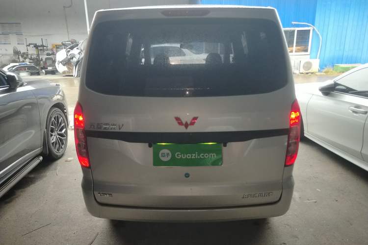 Used Wuling Hongguang V 2022 1.5L Jingqu Edition Electric-Assist LAR
