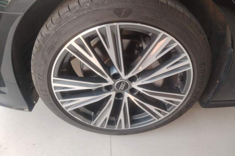 Used Audi A6L 2023 45 TFSI Prestige Dynamic Edition
