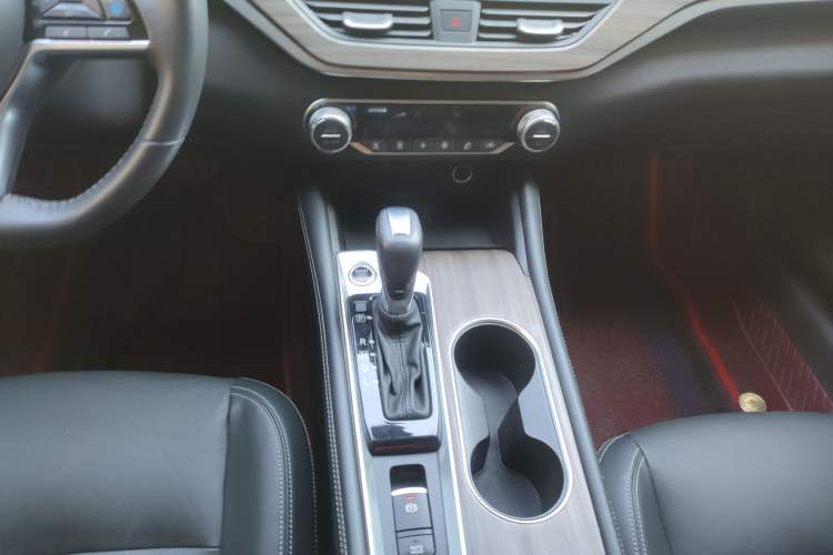 Used Nissan Teana 2021 2.0L XL Upper AD1 Smart Drive & Navigation Edition
