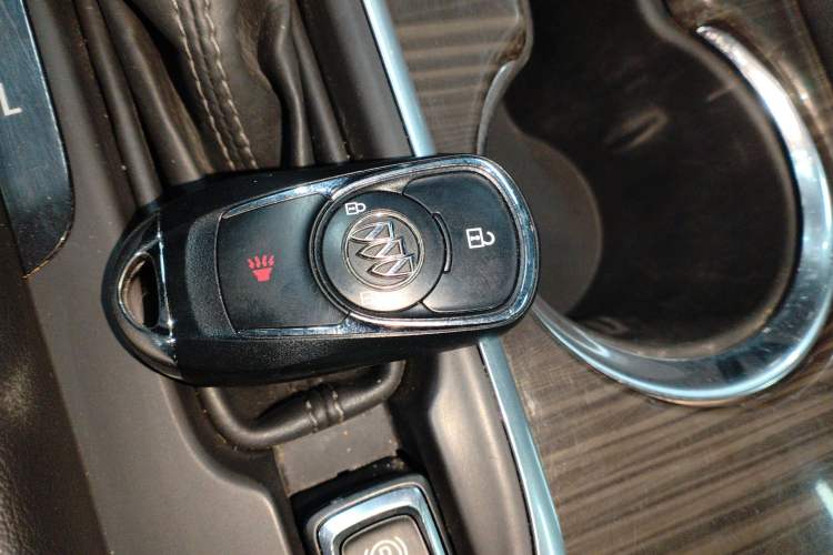 Used Buick Envision 2018 20T Two-Wheel-Drive Elite Model
