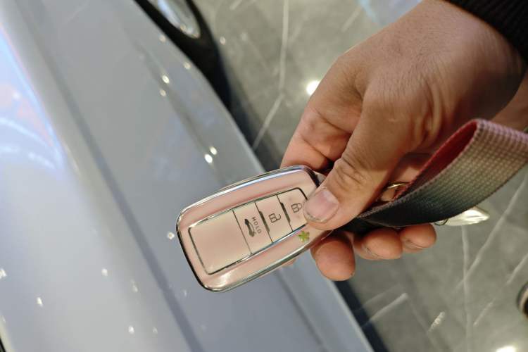 Used Toyota Camry 2022 2.0GVP Premier Edition