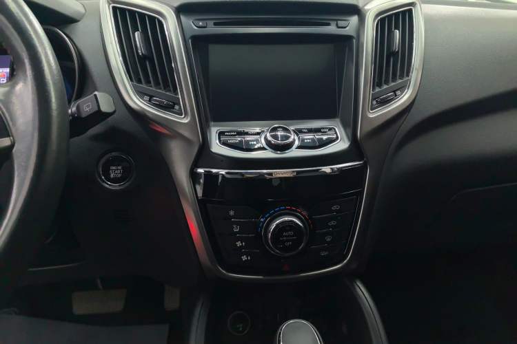 Used Changan CS75 2016 1.8T Automatic Elite Model China IV Standard
