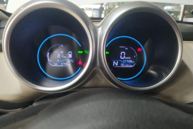 Used ORA Black Cat 2022 301km "Cute & Dynamic" Phosphate Iron Lithium
