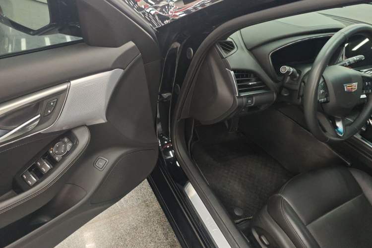 Used Cadillac CT5 2023 28T Luxury Edition (Standard Version)
