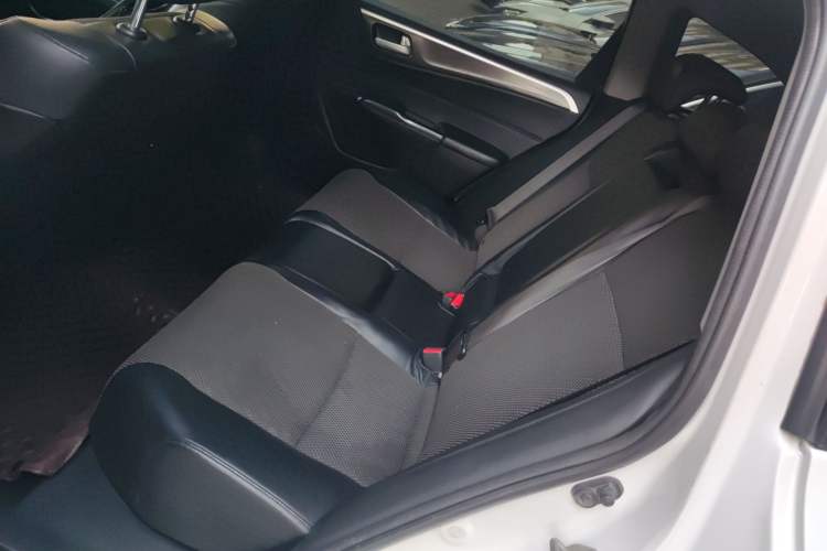 Used Honda Jade 2017 210TURBO CVT Fashion Edition 5-seater