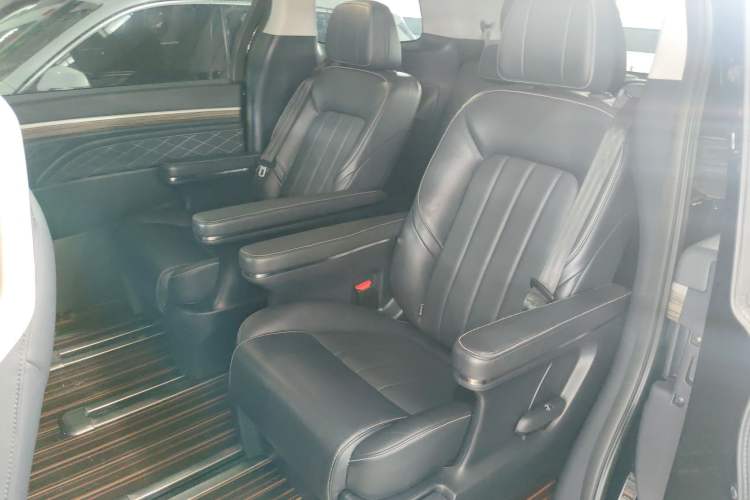 Used GAC Trumpchi M8 2020 Flagship Model 390T Deluxe Edition
