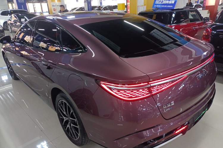 Used BYD Seal 2023 DM-i 1.5T 121km Prestige Model