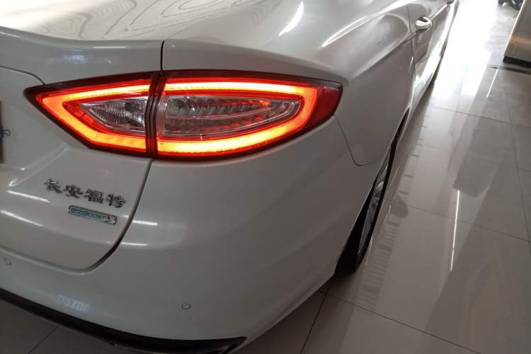 Used Ford Mondeo 2013 2.0L GTDi 200 Fashion Edition
