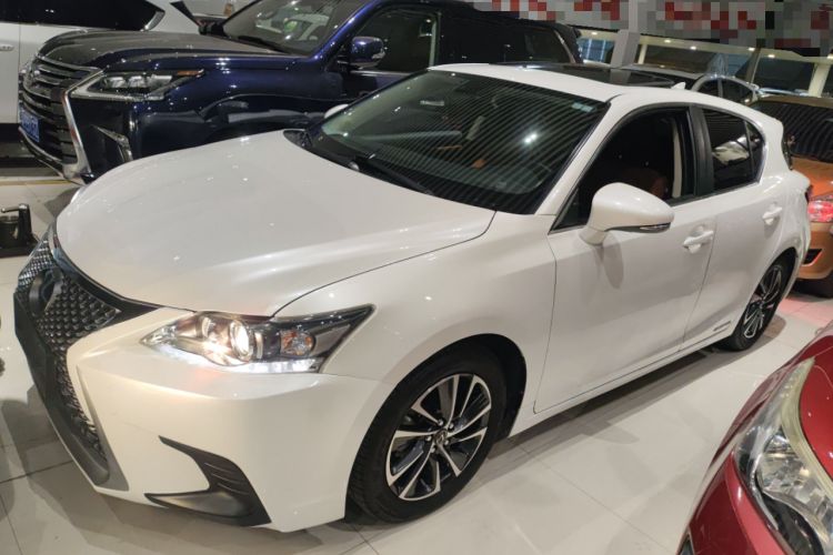Used Lexus CT 2017 CT200h Comfort Edition Monochrome China V Standard
