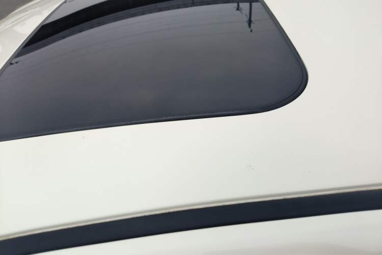 Used Nissan Tiida 2016 1.6L CVT Cool Dynamic Edition