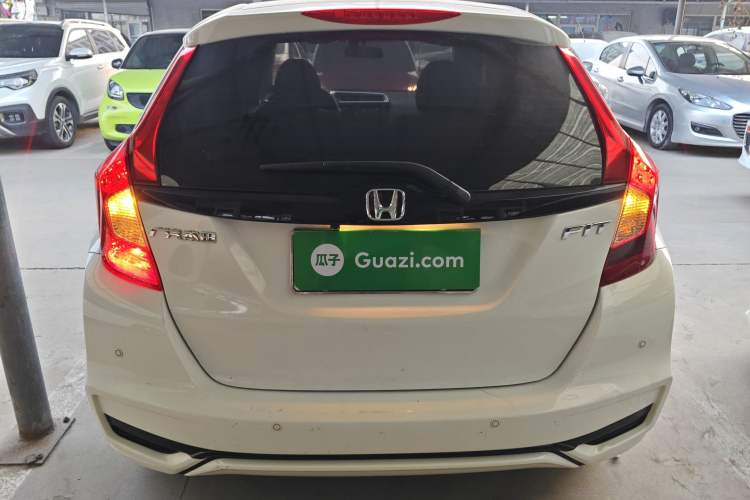 Used Honda Fit 2018 1.5L CVT Comfort Sunroof Version
