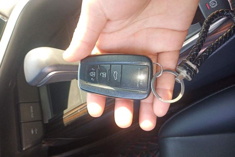 Used Toyota Camry 2019 2.0G Luxury Edition China VI Standard
