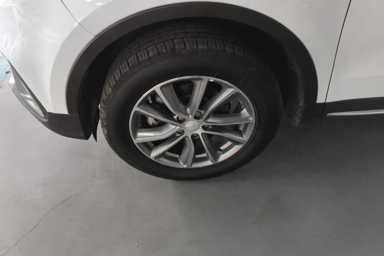 Used Geely Auto Emgrand X7 Sport 2018 2.0L Manual Two-Wheel Drive Zhiya Version