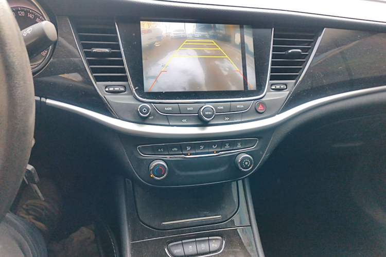 Used Buick Verano 2015 Sedan 20T Dual-Clutch Leading Model
