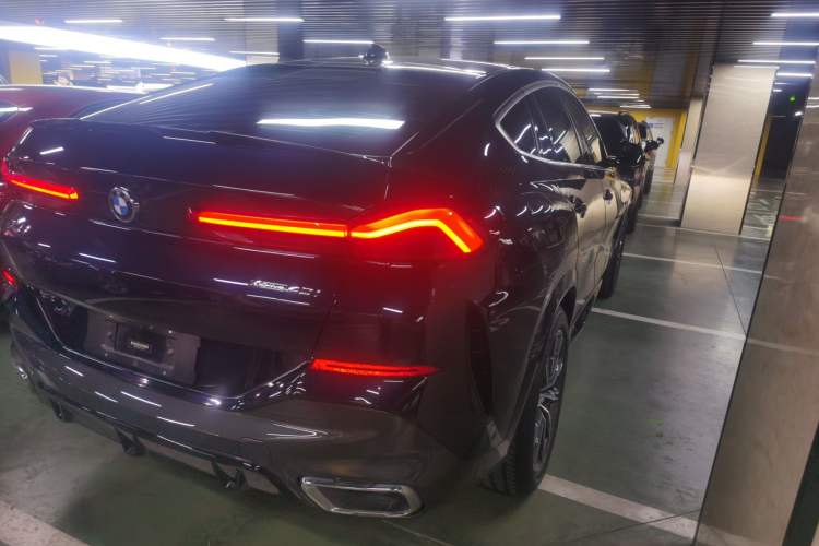 Used BMW X6 2021 xDrive40i M Sport Package
