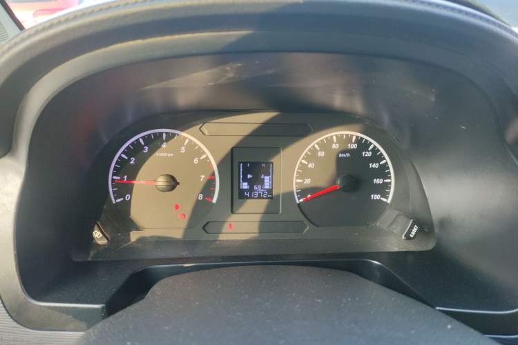 Used FORTHING Lingzhi 2023 M5 1.6L Practical Model 5 Seats
