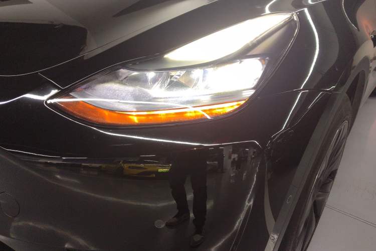 Used Tesla Model Y 2023 Rear-Wheel-Drive Version
