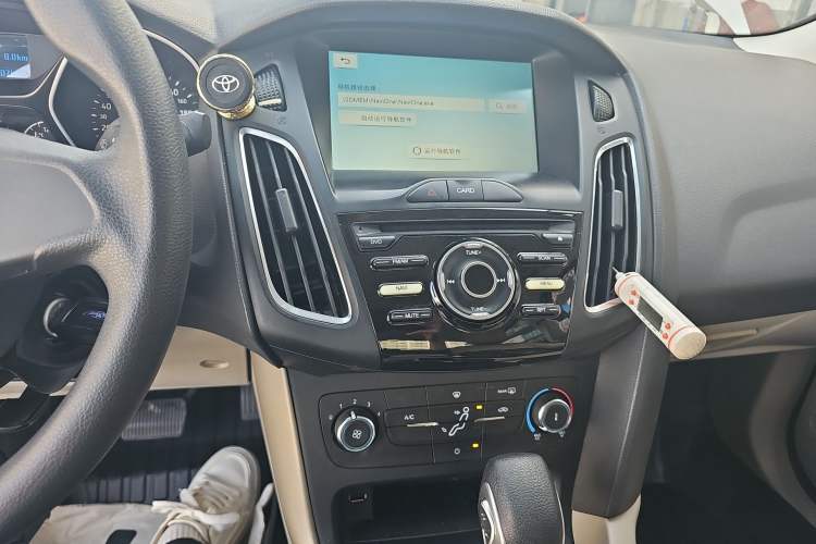 Used Ford Focus 2018 Sedan Classic 1.6L Automatic Comfort Plus Smart Drive Version
