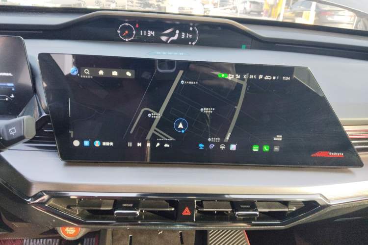 Used Oshan Z6 2023 Blue Whale 1.5T DCT Smart Luxury Model
