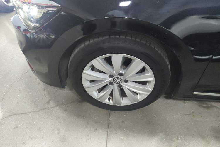 Used Volkswagen Passat 2019 330TSI Elite Edition China VI
