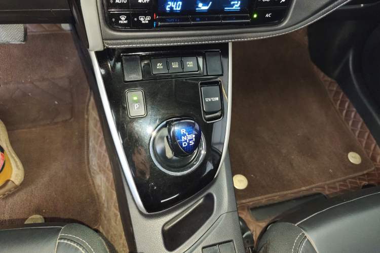 Used Toyota Corolla 2017 Revised Dual-Engine 1.8L E-CVT Elite Edition