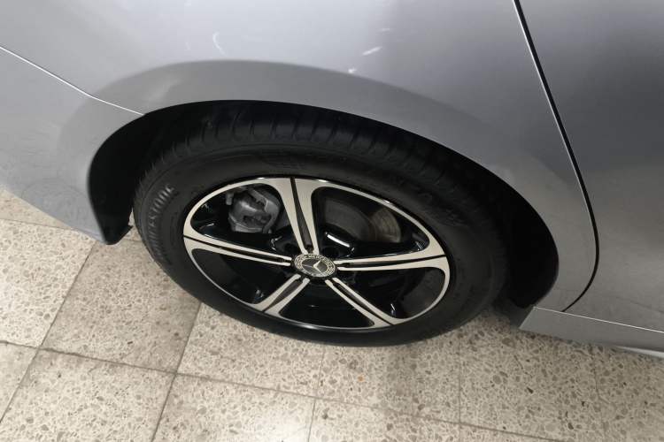 Used Mercedes-Benz A-Class 2025 A 200 L Fashion Model
