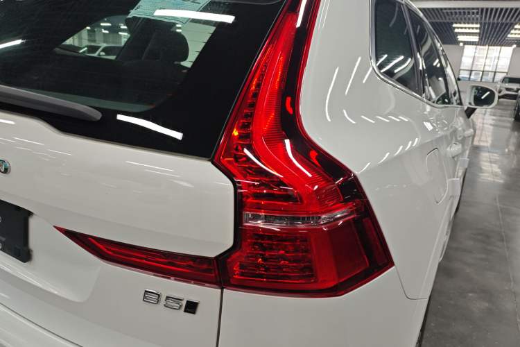 Used Volvo XC60 2025 B5 Four-Wheel Drive Smart & Advanced Luxury Edition
