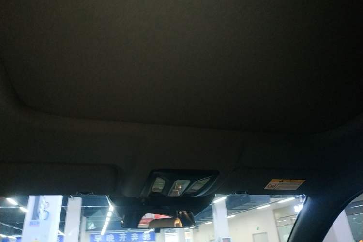 Used Changan UNI-K 2021 2.0T Prestige Edition
