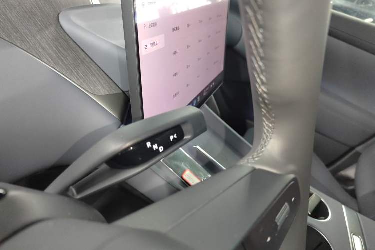 Used  YU7 2025 Ultra-Long Range All-Wheel Drive Pro Version
