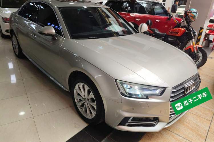 Used Audi A4L 2019 40 TFSI Ambition China VI
