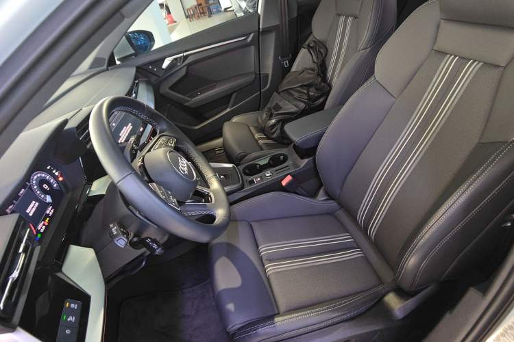 Used Audi A3 2024 Sportback 35 TFSI Fashionable Sports Model
