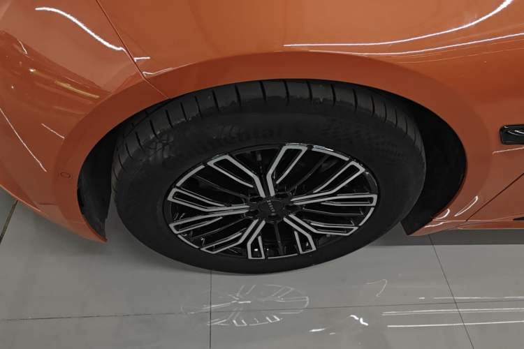 Used Zeekr 001 2025 WE Edition 95 kWh All-Wheel Drive
