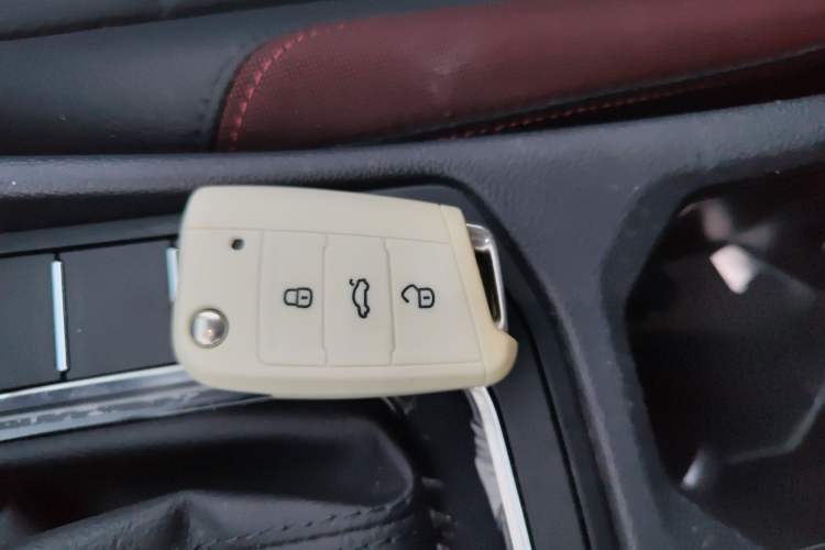 Used Volkswagen Bora 2020 1.5L Automatic Elite Version
